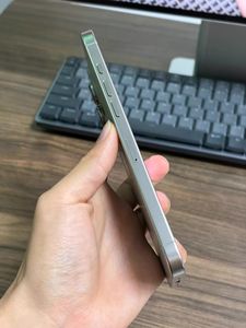 Teléfono 16 Pro Max 5G Usado, Versión China, Batería Original, 8GB RAM, iOS 18, Motor Neural de 16 Núcleos, MagSafe - Product Image 5