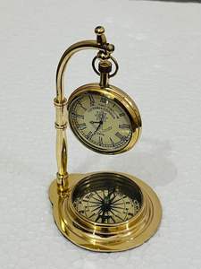 ผู้จัดจำหน่ายขายส่งเข็มทิศพร้อมนาฬิกา ทำจากโลหะเคลือบทองสไตล์โบราณ สำหรับขายโดยผู้ส่งออก - Product Image 3