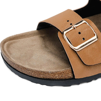 Babouches personnalisées tendance pour femmes, hommes et unisexe – Sandales plates légères antidérapantes en PVC à bout ouvert avec boucle pour l'été et la plage