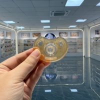 Tétine apaisante pour bébé en silicone marron transparent avec capuchon, vente en gros avec emballage blister