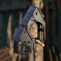 Mangeoire à oiseaux JH-Mech personnalisée en métal résistant à la rouille, structure à montage sur piquet, ouverture frontale pour l'alimentation