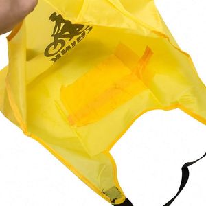 Sacs fourre-tout promotionnels personnalisés en polyester 210D pliables, réutilisables et recyclables avec logo - Product Image 5