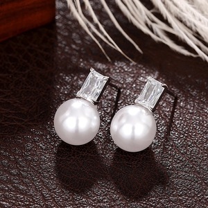 Orecchini a perno grandi e semplici da donna, accessori per l'orecchio alla moda per l'uso quotidiano - Product Image 2