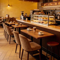 Ensemble de restaurant moderne pour hôtel et usage extérieur, table et chaises en bois massif, mobilier commercial écologique