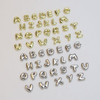 Pendentifs en lettres DIY, bijoux personnalisés, colliers avec initiales en forme de bulle pour femmes