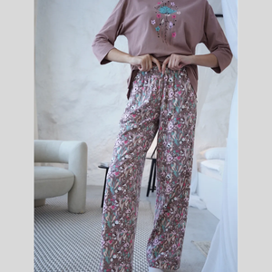 Ensemble de pyjama de luxe à motifs floraux pour femmes, vêtements de nuit de haute qualité taille XL pour l'été, fabriqué par des vêtements de nuit pour femmes - Product Image 4