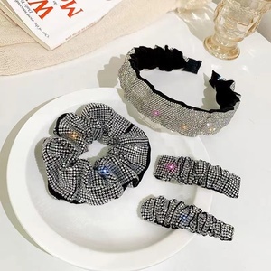 Chouchous à cheveux en diamant brillant de luxe, Tiel élastique, support de queue de cheval, ensemble de pinces à cheveux en strass - Product Image 1