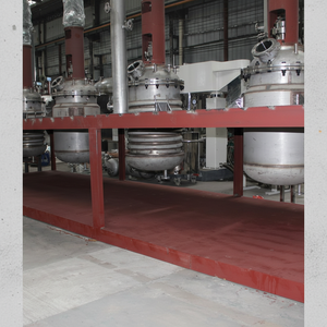Réservoir de mélange de gaine de réacteur à entraînement magnétique Réacteur de fabrication d'adhésif en acier au carbone pour résine alkyde pour bois - Product Image 1