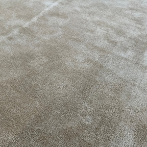 Tappeto Moderno di Lusso Manna, Design Antibatterico, Personalizzabile, Fatto a Mano in Seta di Bambù 100% - Product Image 4