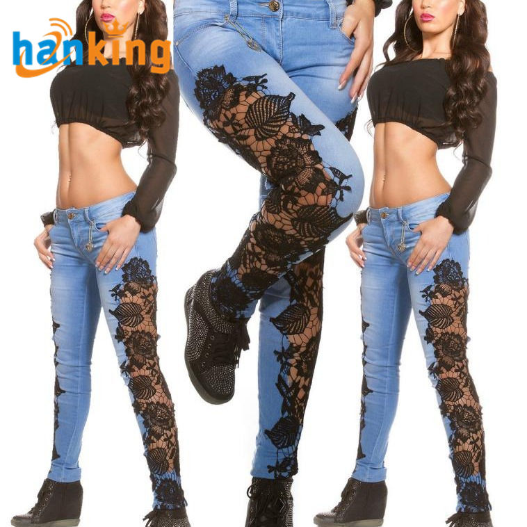 เย็บปักถักร้อยสีดำ