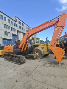 Stable Performance <b>Excavator</b> Used <b>Excavator</b> Hitachi ZX210 21T ZX210 used <b>Excavator</b> <b>Machine</b> Are Available for Sale - Product Image 4
