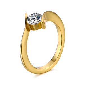 Anillo de Acero Inoxidable 316L Plateado en Oro de 18K al por Mayor, Anillo de Boda con Diamantes para Chicas y Mujeres - Product Image 1