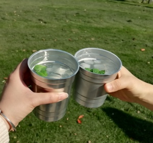 야외용 일회용 합금 컵 500ml 맞춤형 인쇄 BPA 프리 재활용 가능 스태커블 경량 내구성 알루미늄 맥주 솔로 컵 - Product Image 6