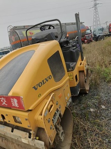 Gebraucht Asphalt Verdichter rolle Volvo DD25B Doppels tahlrad Vibrations walze Gebraucht Volvo 2 Tonnen Kleine Straßen walze im Jahr 2022 - Product Image 2
