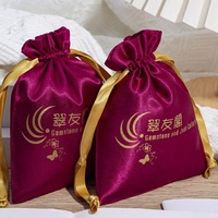 Sacs de luxe personnalisés pour perruque en satin noir avec logo pour femmes-Grands sacs à cordon en cheveux de soie