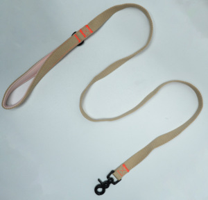 Customizable Eco-Friendly <b>Pet</b> <b>Leash</b>-Nylon Material Metal Hardware Webbing Design Solid Color Logo Personalization Fashion Style - Product Image 5
