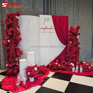 2026 Nouveauté : Arche de toile de fond de mariage moderne en PVC, motif vague, couleurs blanc et rouge, avec fleurs - Product Image 2