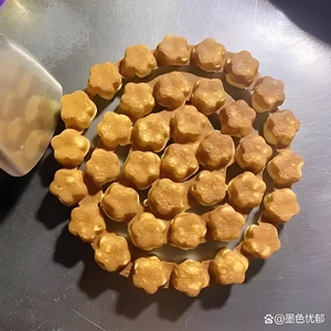 เวเฟอร์มะพร้าวเคลือบช็อกโกแลตแสนอร่อย เนื้อกรอบ ไส้ครีม กล่องและถุงขนมสำหรับแบ่งปันที่บ้านและที่ทำงาน - Product Image 4