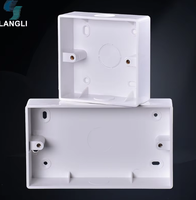 Boîte de surface universelle murale, nouveau câblage de commutateur de surface ignifuge en PVC, boîte de commutateur électrique OEM de haute qualité