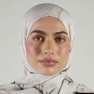 Custom Logo Muslim 4-Season Modal Hijab Luxurious <b>Print</b> Wear Customizable Soft Breathable <b>Islamic</b> Stretchy Fashion - Product Image 2