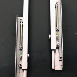 Corrediça de Gaveta Oculta de Extensão Única com Abertura por Pressão e Ajuste 2D, Movimento Suave e Sincronizado para Armários de Cozinha e Quarto - Product Image 6