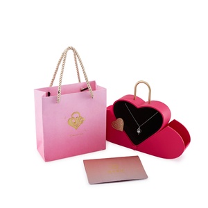 Wholesale Decorative Present Premium Heart-shaped Storage Box Matching Hearts Split Open Gift Box Luxury Love Jewelry <b>Case</b> - Product Image 6