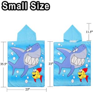 Microfiber कस्टम प्रिंट कार्टून 100% पॉलिएस्टर Hooded पोंचो बच्चों Hooded समुद्र तट स्नान तौलिया - Product Image 5