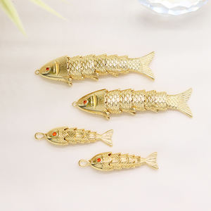 Ciondolo Carpa <span class=keywords><strong>Pesce</strong></span> Rosso Placcato Oro di Grande Successo, Charm Orientabile a Forma di <span class=keywords><strong>Pesce</strong></span> con Pavé Articolato per la Creazione di Gioielli - Product Image 5