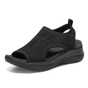 Sandalias Yi de Verano para Mujer, con Punta Abierta, Estilo Deportivo, Tacón Bajo de Cuña, Tallas Grandes, para Deportes al Aire Libre, de Color Sólido, con Plataforma para Aumentar la Altura - Product Image 1