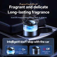 Nouveau diffuseur d'arômes intelligent rechargeable pour voiture, brume nuageuse avec lampe à détection sonore et lumière RGB pour l'intérieur automobile