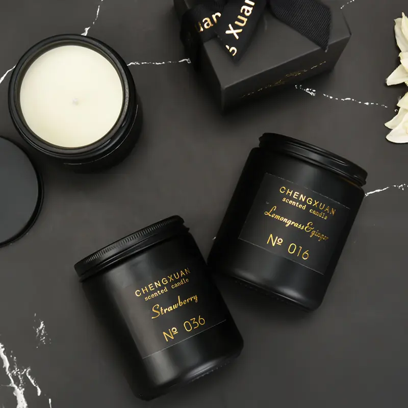 Bougie d'aromathérapie pot noir cire de soja transfrontalière sans fumée avec ensemble simple de bougies parfumées à la main