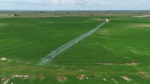 Complete landbouwirrigatieproject apparatuur inclusief waterpomp en center pivot sproeisysteem uit China - Product Image 6
