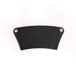 Manchon de tasse à café en cuir PU avec poignée en perle, porte-gobelet portable réutilisable pour les boissons à emporter, cadeau promotionnel de café, vente en gros - Product Image 6