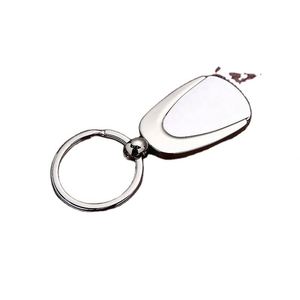 Set de Regalo Personalizado: Bolígrafo Grabado, Llavero y Tarjetero - Regalos Empresariales Promocionales para la Marca Corporativa - Product Image 2
