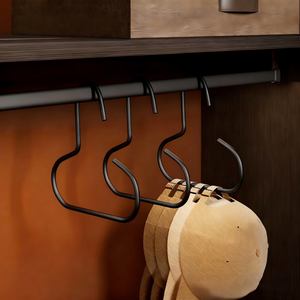 Glossy <span class=keywords><strong>Metal</strong></span> <span class=keywords><strong>Scarf</strong></span> Hat Organizer mit rutsch festem Gürtel Rack Tie Hanging Hook Baseball Cap Ring Kleiderbügel Platzsparend für den Balkon gebrauch - Product Image 3