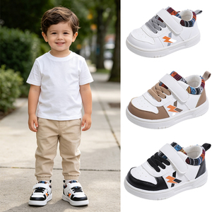 Scarpe Trendy per Bambini all'Ingrosso, Nuova Collezione, Sneakers Casual per Tutte le Stagioni, Adatte per Ragazzi e Ragazze per l'Uso Quotidiano - Product Image 1
