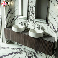 Dalle de marbre naturel de qualité supérieure, dalle de marbre naturel de luxe à motifs pour sol de salle de bain résidentiel et mur d'accentuation