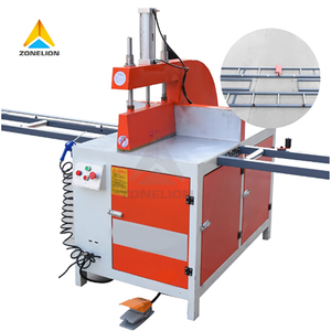 Machine de découpe de profilés en aluminium à 45 degrés avec roulement PLC et Motor-380V/220V facile à utiliser - Product Image 1
