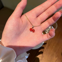 Collier pendentif en gros, nouveau, couleur rouge vin cerise dorée, pour femmes, collier en alliage tendance, bijoux de mariage, cadeaux d'anniversaire
