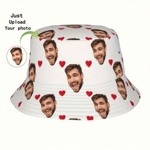 Bob unisexe personnalisé avec photo, motif d'amour imprimé, style pêcheur, avec motif de dessin animé en tissu tissé, cadeau personnalisé unique - Product Image 1