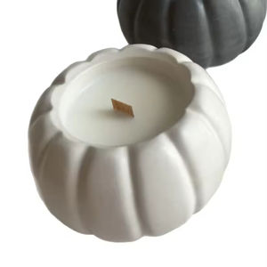 Bougie artisanale en cire de soja parfumée citrouille d'Halloween, vente en gros transfrontalière personnalisée pour cadeaux et décorations de fêtes et anniversaires - Product Image 5