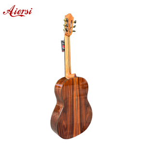 Aiersi precio de fábrica hecho a mano acabado brillante Cedro sólido superior guitarra clásica instrumento de cuerdas de nailon - Product Image 1