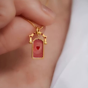Kalung liontin hati merah hijau kartu <span class=keywords><strong>Tarot</strong></span> Enamel emas Pvd bandul jimat baja tahan karat perhiasan tak beraturan untuk wanita - Product Image 1
