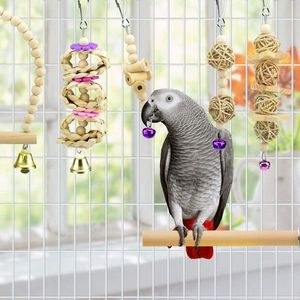 Juego de juguetes de madera natural para loros con columpio, escalera, pelota de ratán y mordedor para jaula de pájaros - Product Image 3