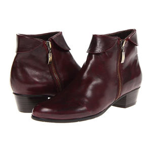 מפעל מכירה ישירה אופנה קלאסי מקרית קצר מגפי עור אמיתי גבירותיי נעליים - Product Image 1