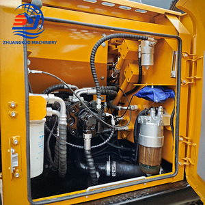 Service après-vente gratuit, excavatrices d'occasion Sany SY135C, négociation du prix, excavatrices sur chenilles de 13,5 tonnes, excavatrices Sany SY135 à vendre - Product Image 4