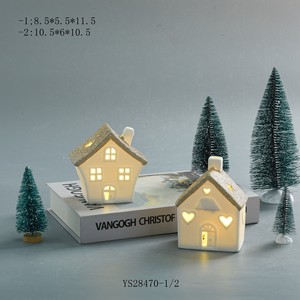 <span class=keywords><strong>Village</strong></span> en céramique dorée avec toit en porcelaine et LED, idéal pour <span class=keywords><strong>la</strong></span> décoration de fêtes de Noël - Product Image 2