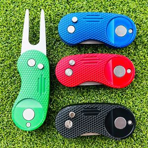 Outil de réparation de divots de golf personnalisé haut de gamme rétractable <span class=keywords><strong>7</strong></span> fonctions en aluminium et caoutchouc, modèle <span class=keywords><strong>Viking</strong></span> Shamrock, fin et à une pointe - Product Image 3