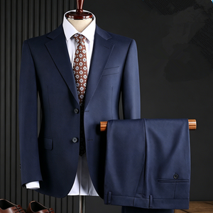 Completo da <span class=keywords><strong>Uomo</strong></span> di Lusso in Lana, <span class=keywords><strong>Taglie</strong></span> <span class=keywords><strong>Forti</strong></span>, Monopetto, Slim Fit, con Pantaloni, per Cerimonie, Ufficio e Occasioni Formali - Product Image 1