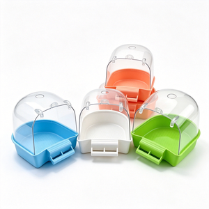 Casetta Esterna Trasparente Anti-schizzi con 4 Colori, Fissaggio a Clip, per Gabbie di <span class=keywords><strong>Pappagalli</strong></span> Piccoli e Medi - Product Image 1